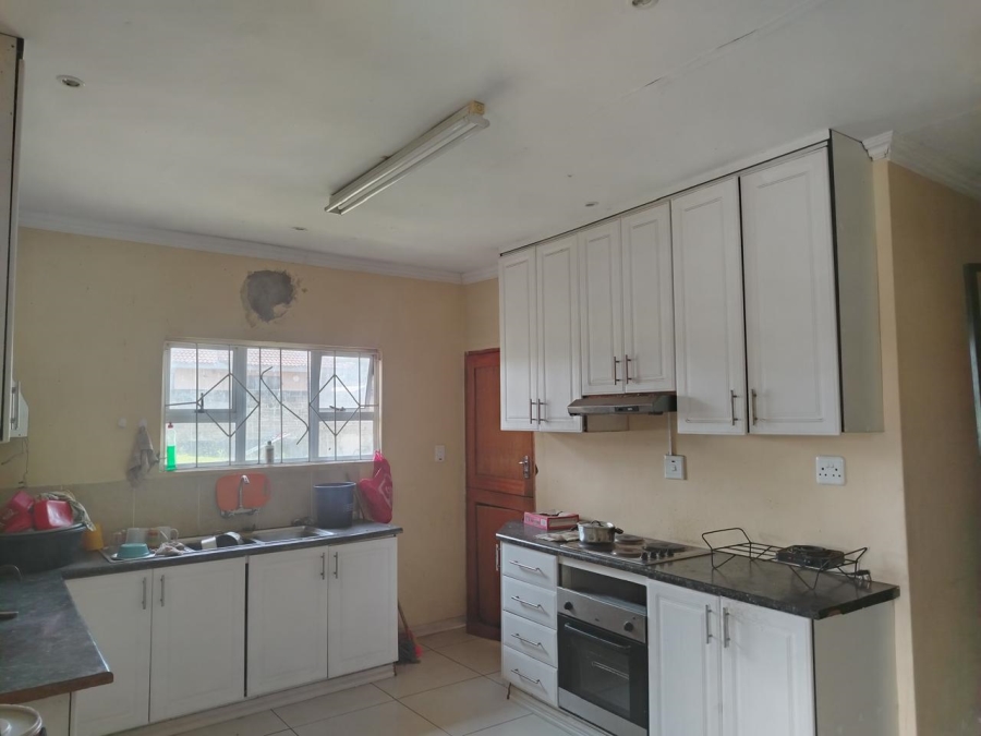 3 Bedroom Property for Sale in Esikhawini KwaZulu-Natal