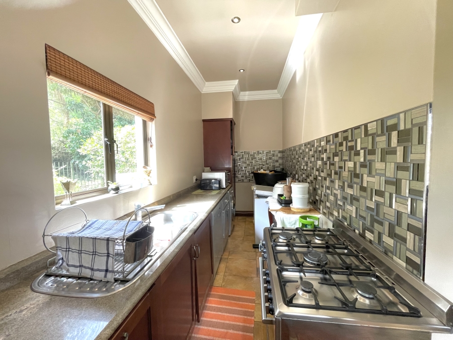 To Let 3 Bedroom Property for Rent in La Lucia KwaZulu-Natal