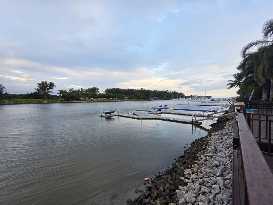 4 Bedroom Property for Sale in Meer En See KwaZulu-Natal