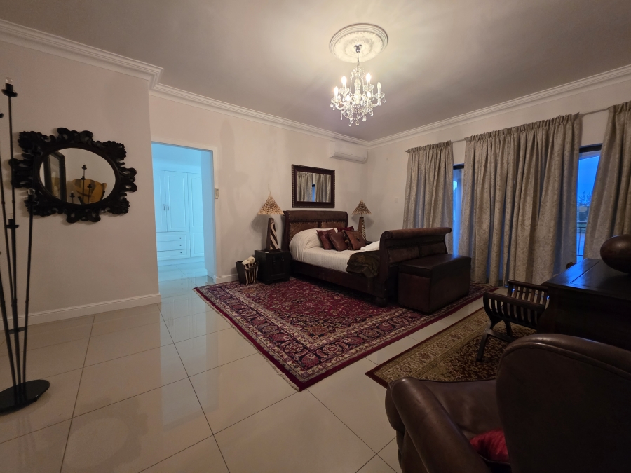 4 Bedroom Property for Sale in Meer En See KwaZulu-Natal