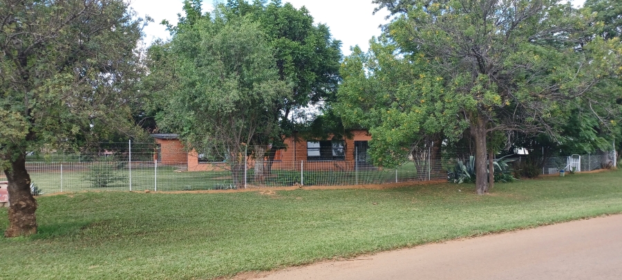 3 Bedroom Property for Sale in Utrecht KwaZulu-Natal