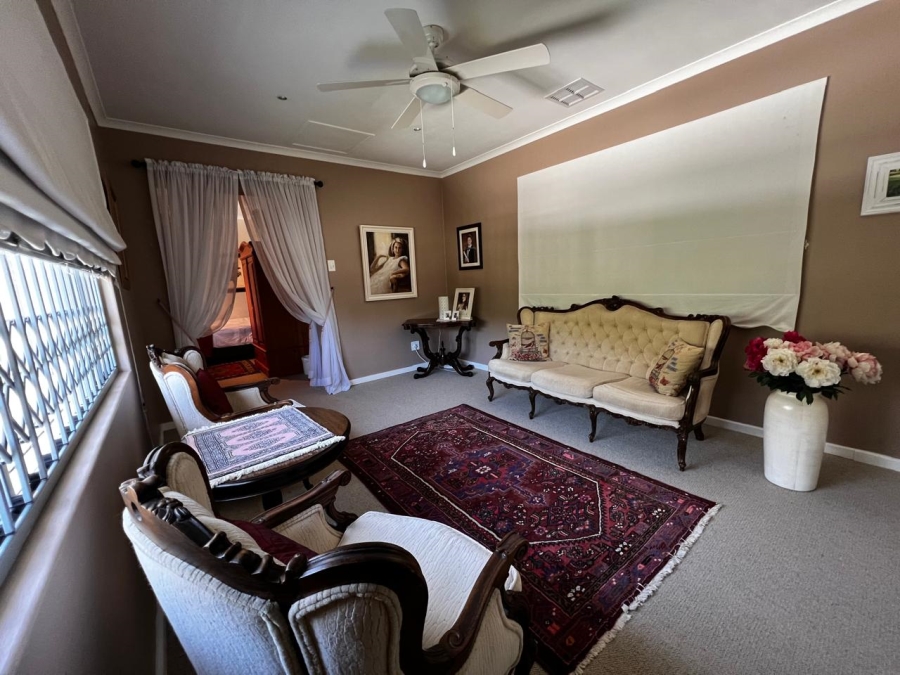 5 Bedroom Property for Sale in Kildare KwaZulu-Natal