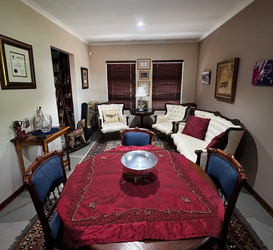 5 Bedroom Property for Sale in Kildare KwaZulu-Natal