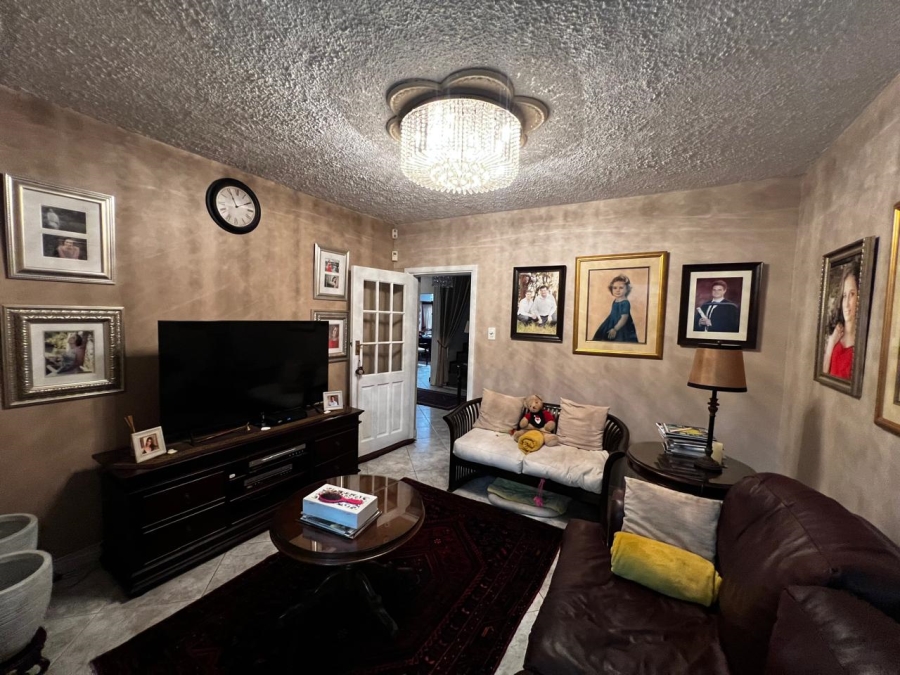 5 Bedroom Property for Sale in Kildare KwaZulu-Natal