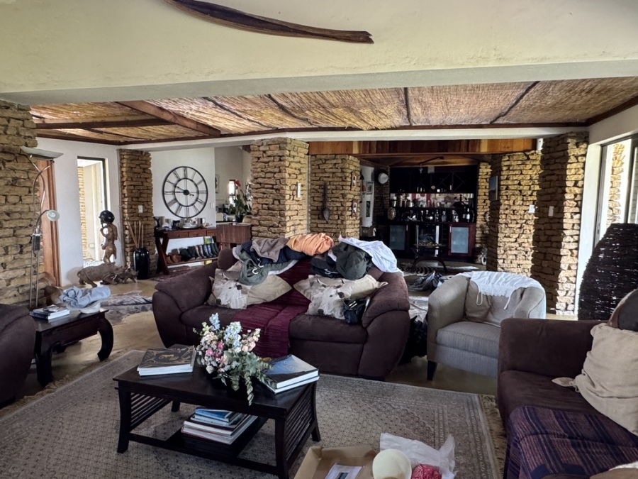 8 Bedroom Property for Sale in Dargle KwaZulu-Natal