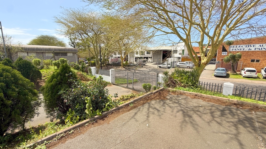 To Let commercial Property for Rent in Briardene KwaZulu-Natal