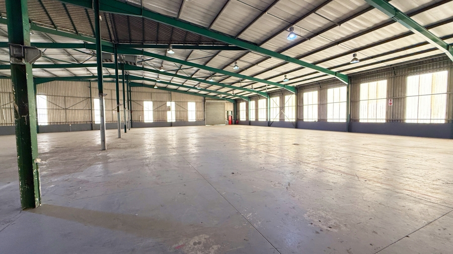 To Let commercial Property for Rent in Mount Edgecombe KwaZulu-Natal