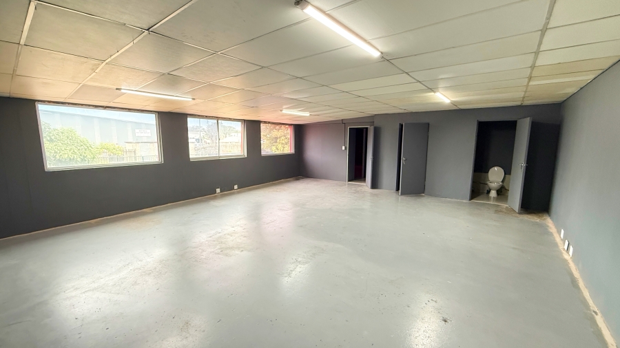 To Let commercial Property for Rent in Mount Edgecombe KwaZulu-Natal