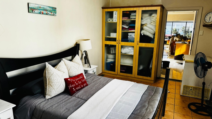 5 Bedroom Property for Sale in Bluff KwaZulu-Natal