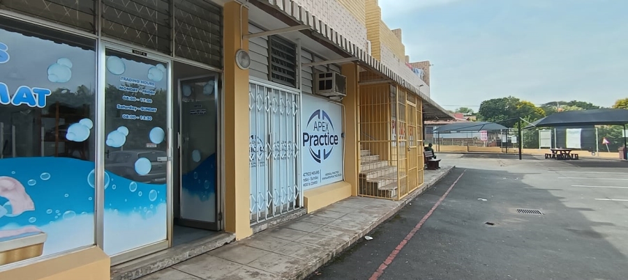 To Let Commercial Property for Rent in Carrington Heights KwaZulu-Natal