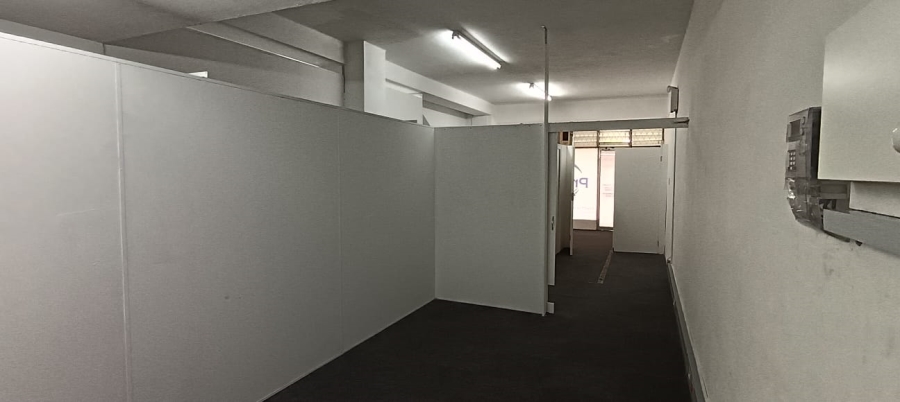 To Let Commercial Property for Rent in Carrington Heights KwaZulu-Natal