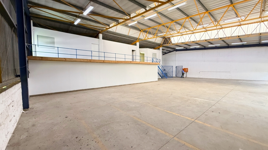 To Let Commercial Property for Rent in Red Hill KwaZulu-Natal