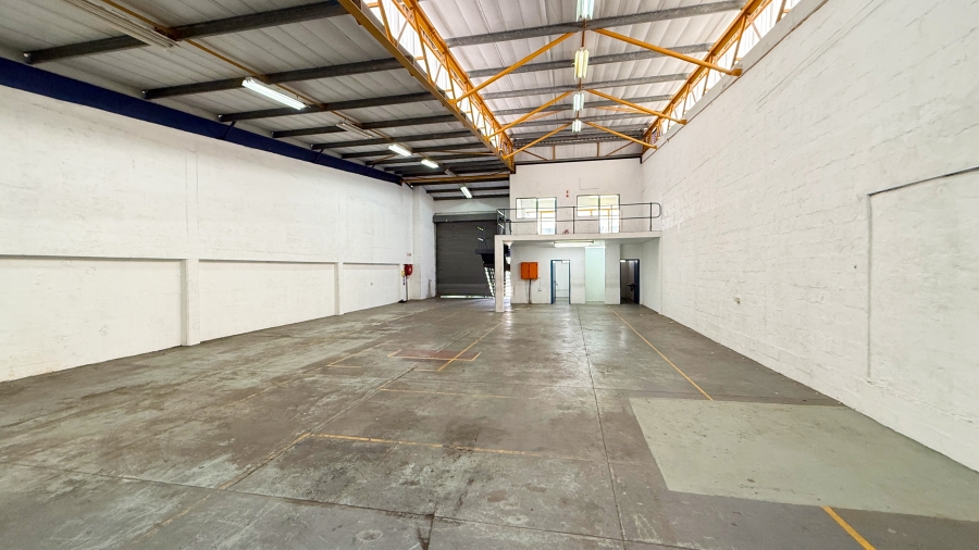 To Let Commercial Property for Rent in Red Hill KwaZulu-Natal