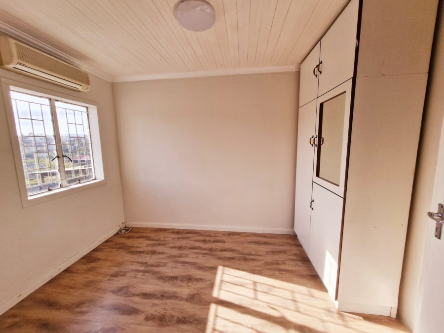 4 Bedroom Property for Sale in Caneside KwaZulu-Natal