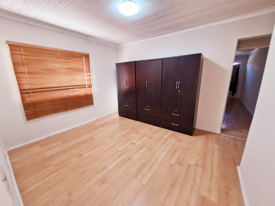 4 Bedroom Property for Sale in Caneside KwaZulu-Natal