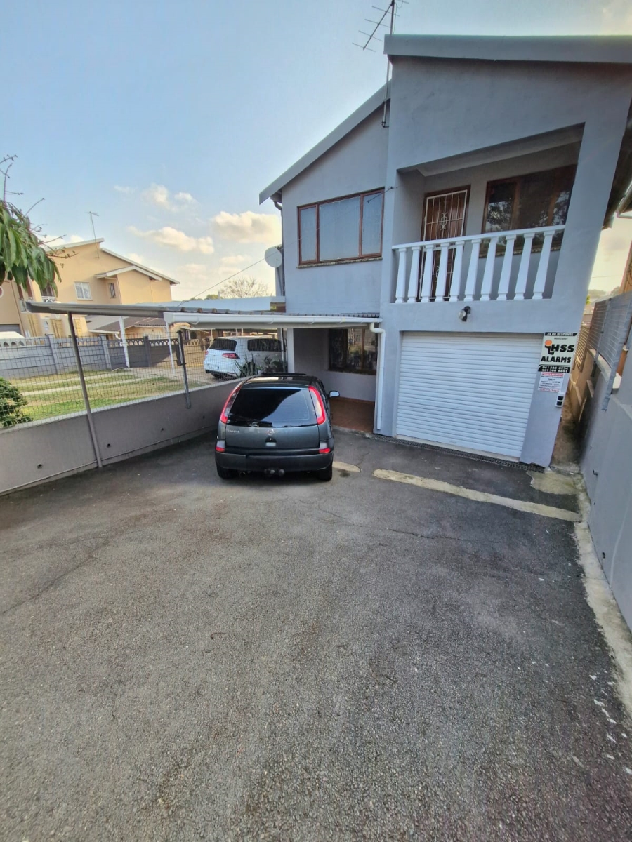 4 Bedroom Property for Sale in Caneside KwaZulu-Natal