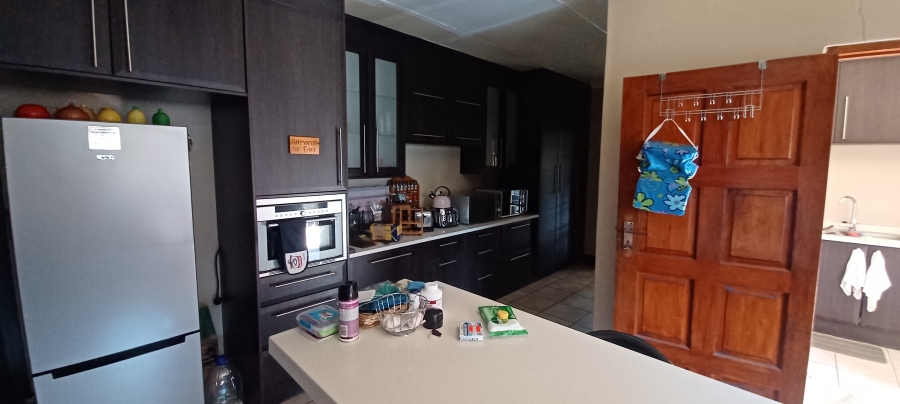 4 Bedroom Property for Sale in Utrecht KwaZulu-Natal
