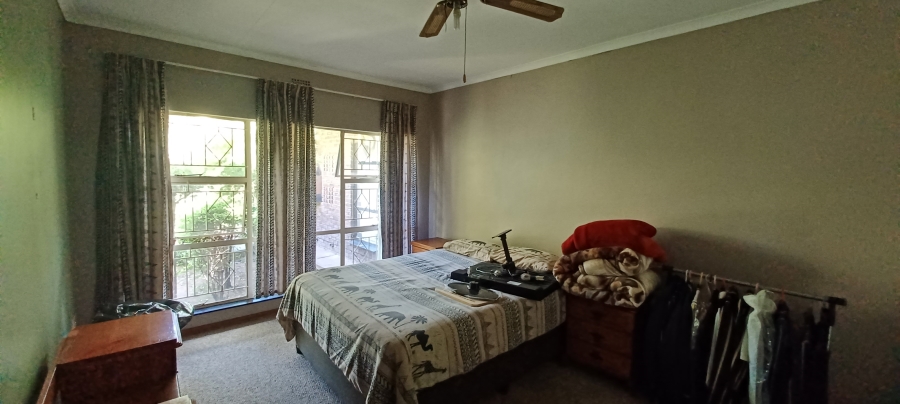 4 Bedroom Property for Sale in Utrecht KwaZulu-Natal