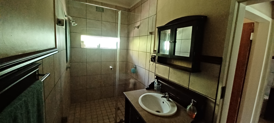 4 Bedroom Property for Sale in Utrecht KwaZulu-Natal