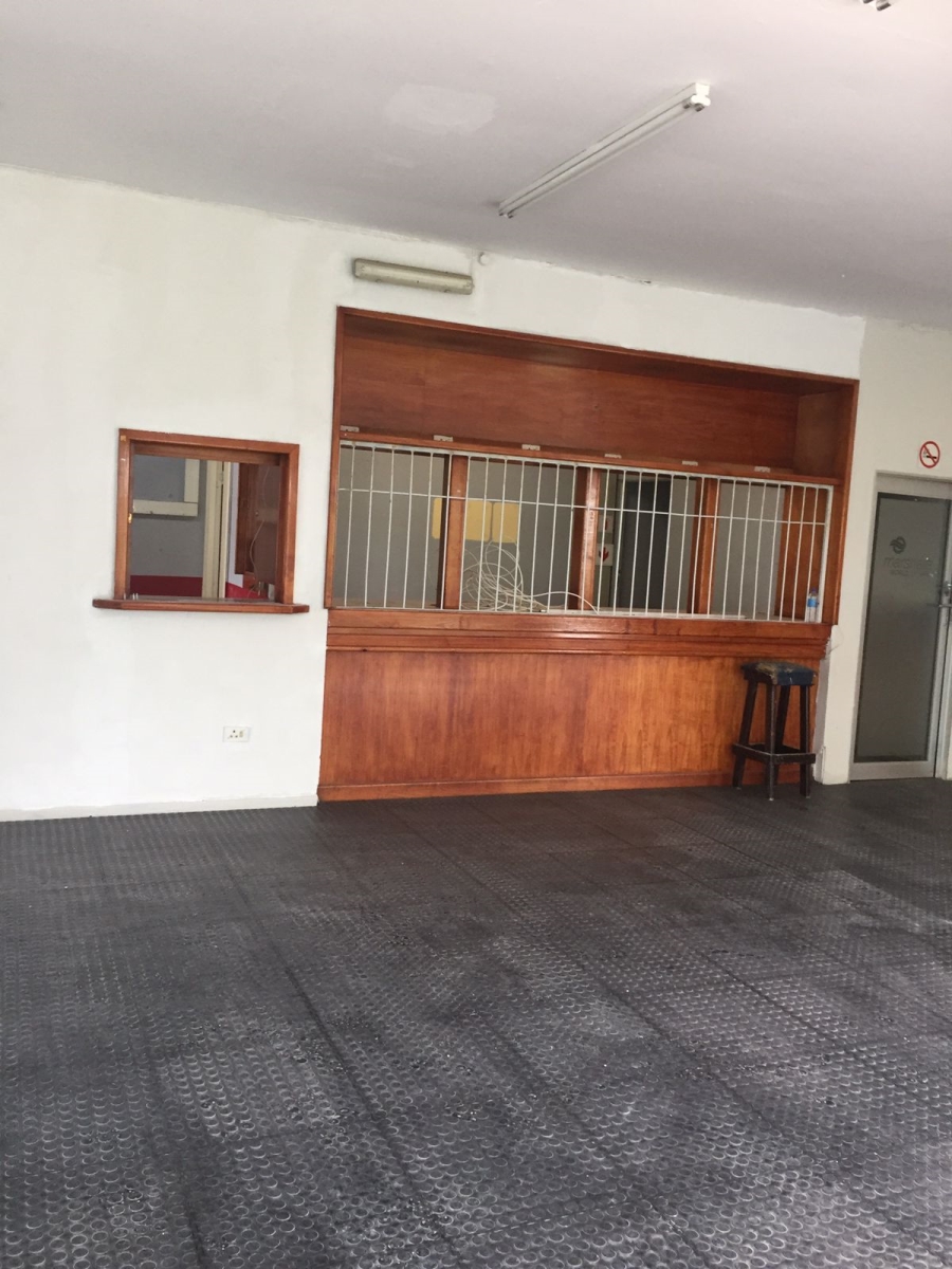 To Let Commercial Property for Rent in Kloof KwaZulu-Natal
