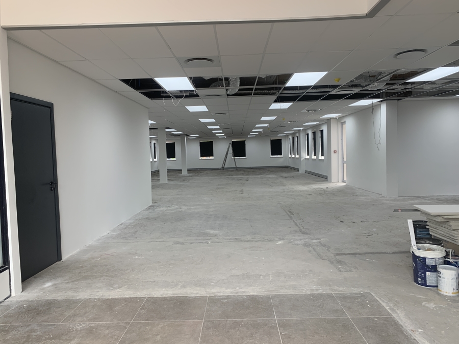 To Let Commercial Property for Rent in La Lucia KwaZulu-Natal