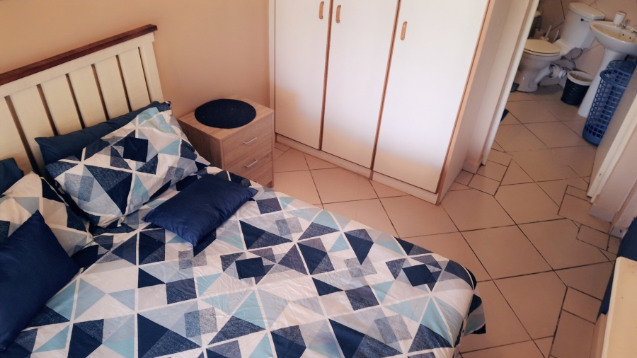2 Bedroom Property for Sale in Margate KwaZulu-Natal