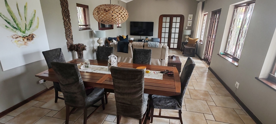 5 Bedroom Property for Sale in Ramsgate KwaZulu-Natal