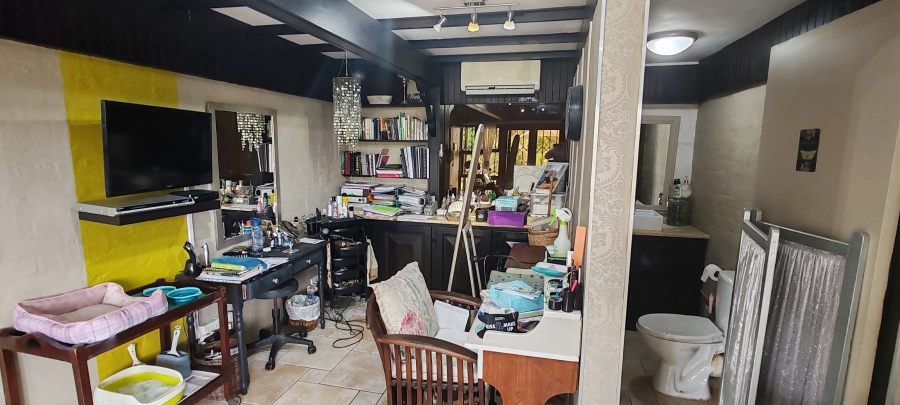 5 Bedroom Property for Sale in Ramsgate KwaZulu-Natal