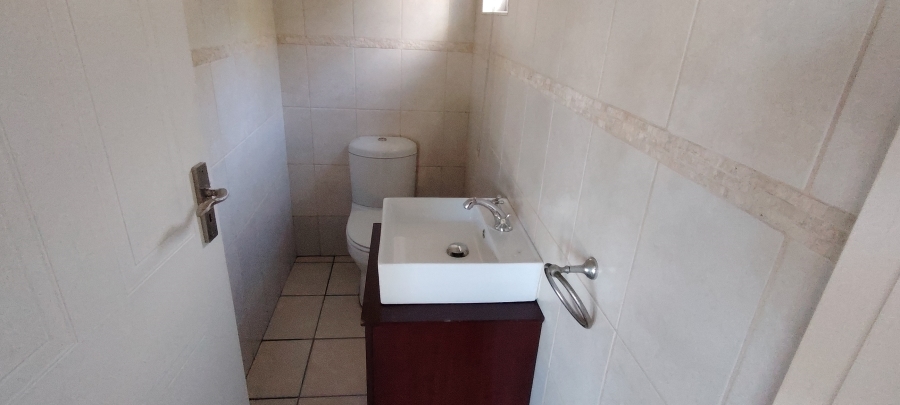 4 Bedroom Property for Sale in Shelly Beach KwaZulu-Natal