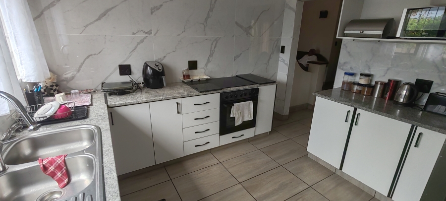 3 Bedroom Property for Sale in Margate KwaZulu-Natal