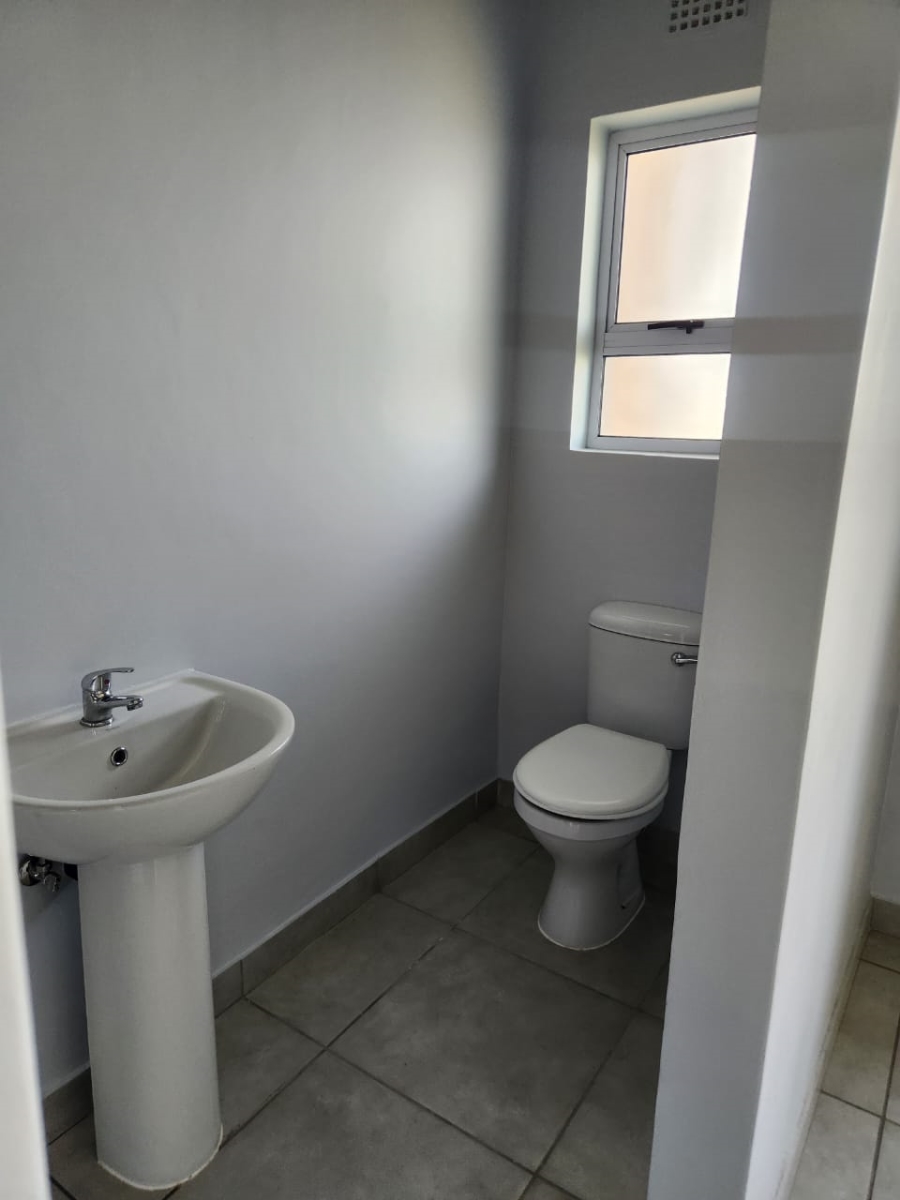 2 Bedroom Property for Sale in Chase Valley KwaZulu-Natal