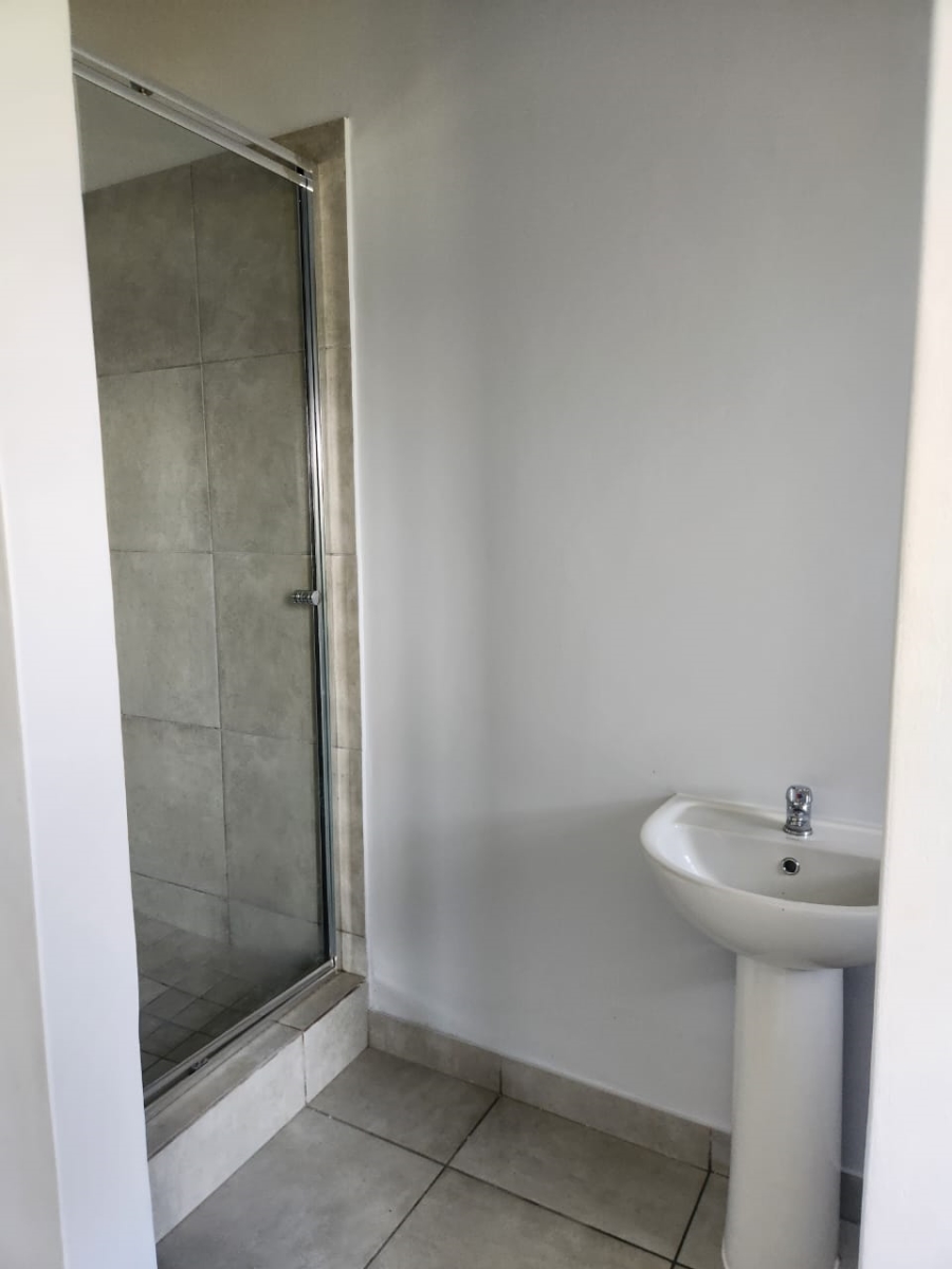 2 Bedroom Property for Sale in Chase Valley KwaZulu-Natal