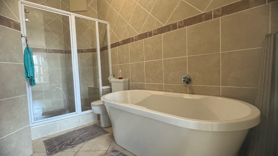 3 Bedroom Property for Sale in Scottburgh Central KwaZulu-Natal