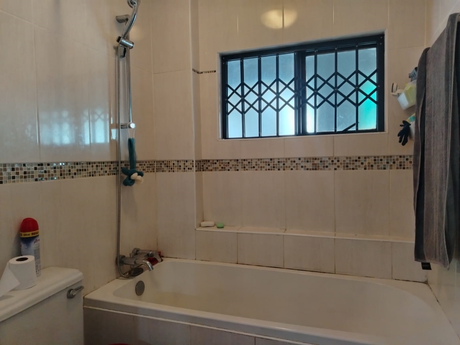 2 Bedroom Property for Sale in Arboretum KwaZulu-Natal