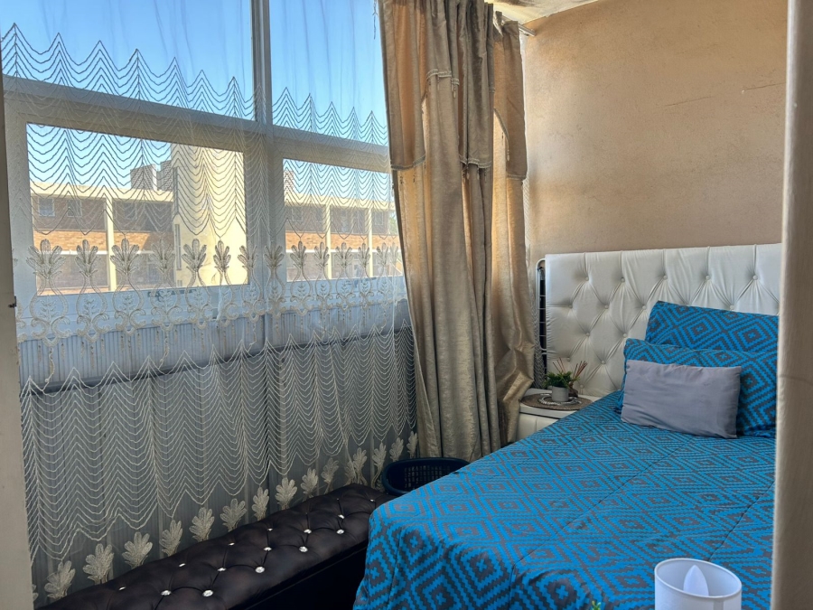 2 Bedroom Property for Sale in Empangeni Central KwaZulu-Natal