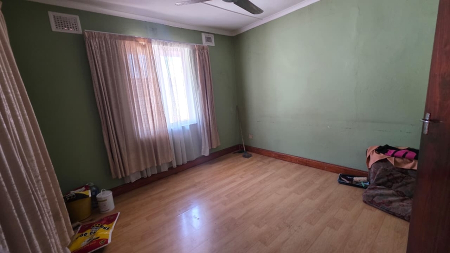 8 Bedroom Property for Sale in Springfield KwaZulu-Natal