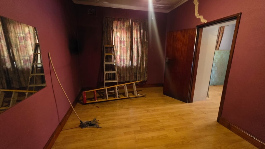 8 Bedroom Property for Sale in Springfield KwaZulu-Natal