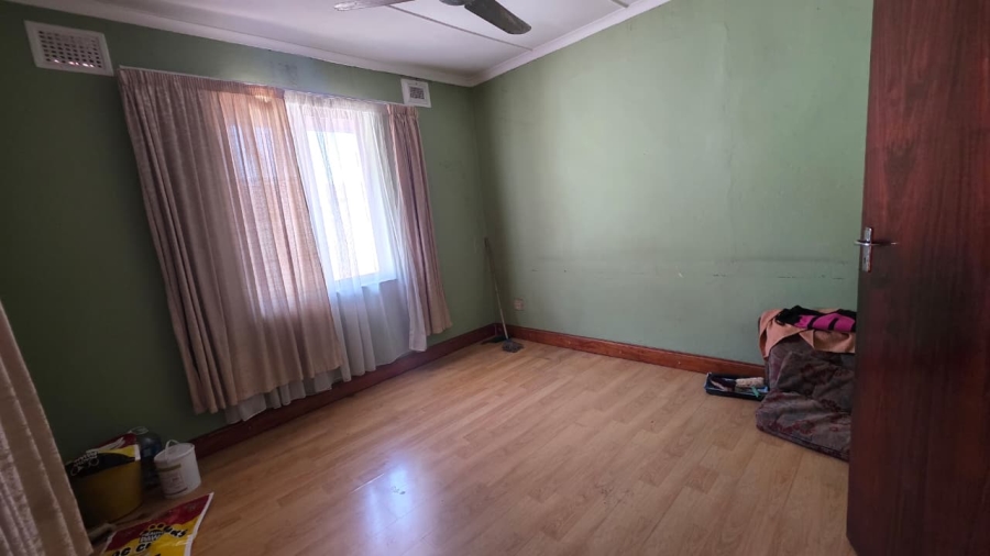 8 Bedroom Property for Sale in Springfield KwaZulu-Natal