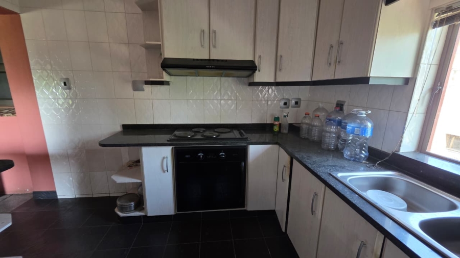 8 Bedroom Property for Sale in Springfield KwaZulu-Natal