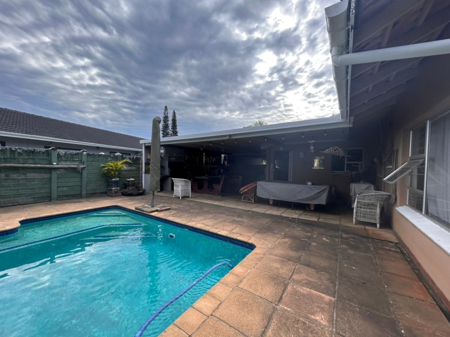 4 Bedroom Property for Sale in Meer En See KwaZulu-Natal