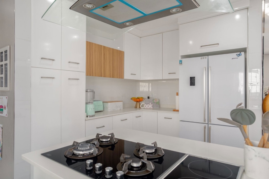 4 Bedroom Property for Sale in Beverley Hills KwaZulu-Natal