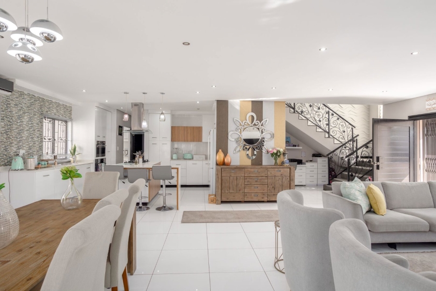 4 Bedroom Property for Sale in Beverley Hills KwaZulu-Natal