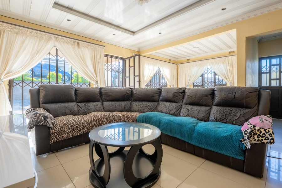 3 Bedroom Property for Sale in Lovu KwaZulu-Natal