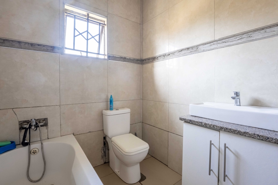 3 Bedroom Property for Sale in Lovu KwaZulu-Natal
