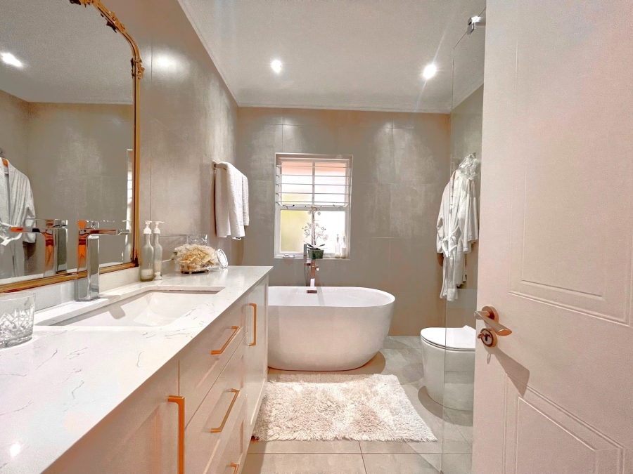 3 Bedroom Property for Sale in Ballito Central KwaZulu-Natal