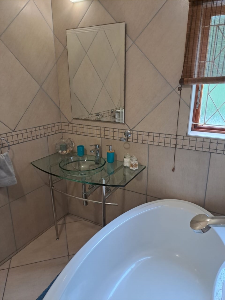 3 Bedroom Property for Sale in Zinkwazi Beach KwaZulu-Natal