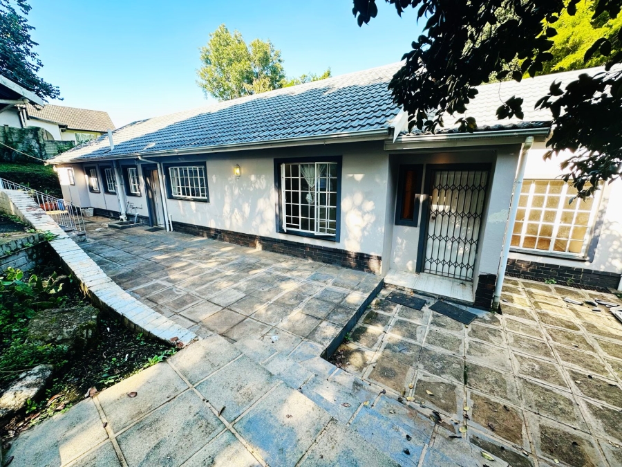 4 Bedroom Property for Sale in Chase Valley Heights KwaZulu-Natal