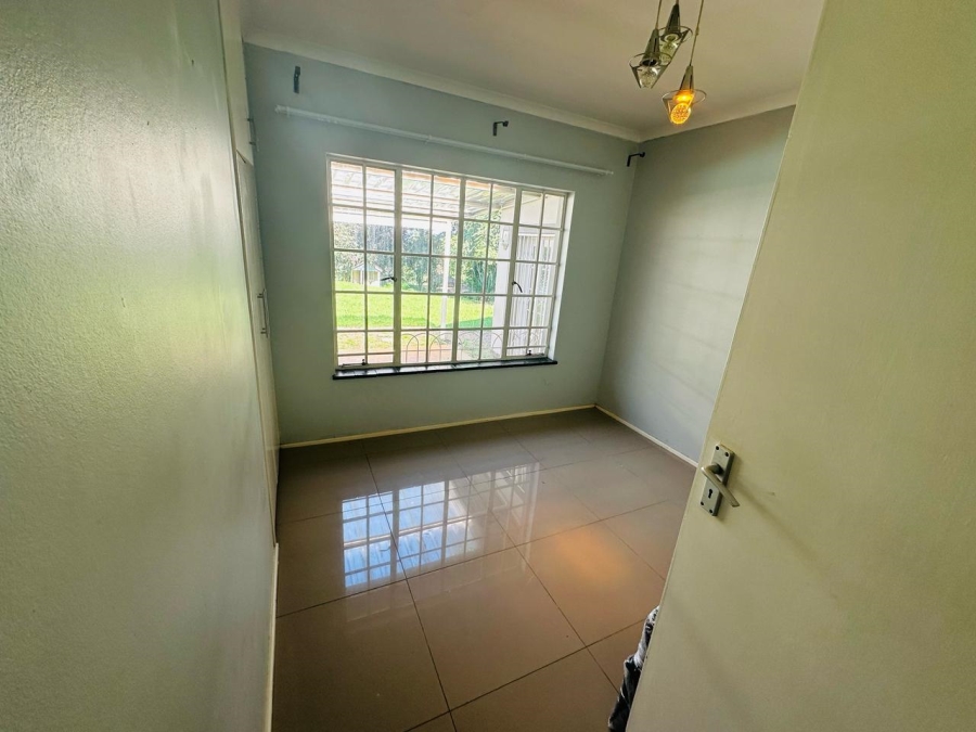 4 Bedroom Property for Sale in Chase Valley Heights KwaZulu-Natal