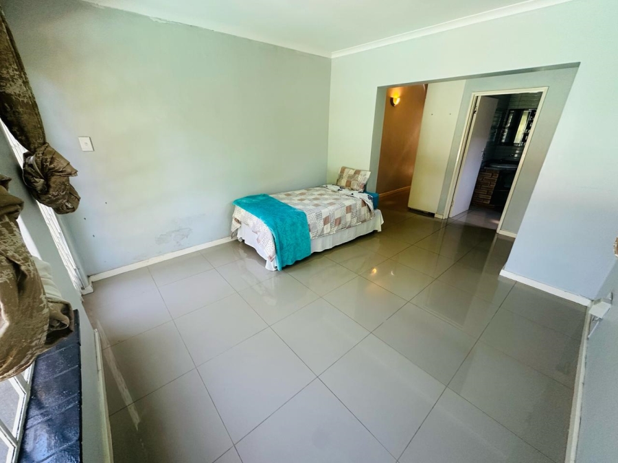 4 Bedroom Property for Sale in Chase Valley Heights KwaZulu-Natal