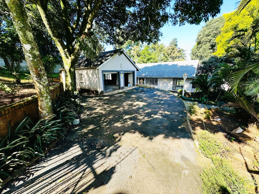 4 Bedroom Property for Sale in Chase Valley Heights KwaZulu-Natal